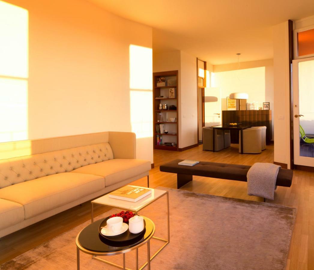 Domux Home Torre Velasca Milão Exterior foto